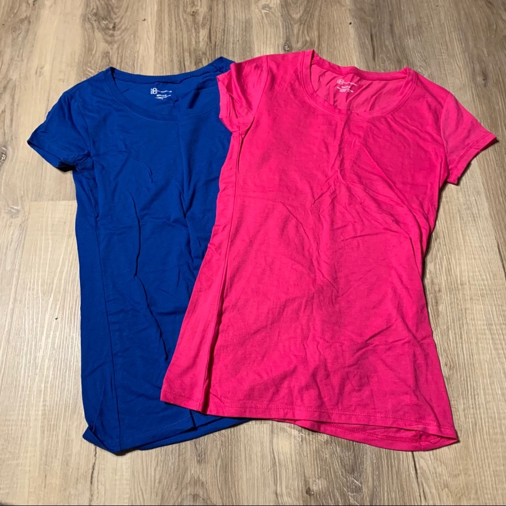 Bundle of two brightly colored slim t shirts